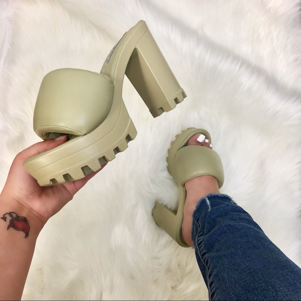 Cape Robbin Chunk Heels